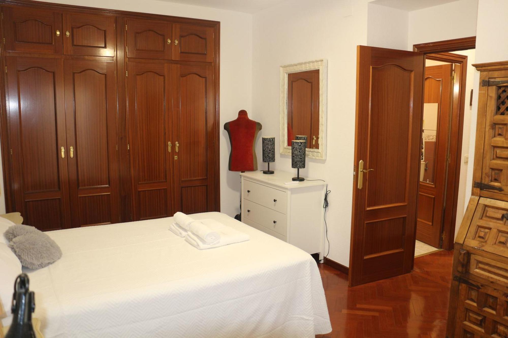Montichel Parking Gratuito